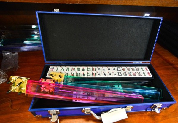 Blue Aluminum case mah jongg set tiles and racks